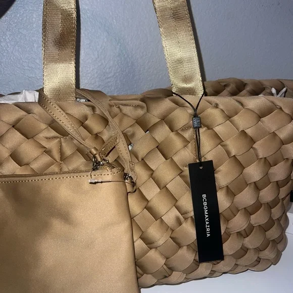 BCBGMaxAzria Gold Woven Tote with Pouch - Picture 2 of 6